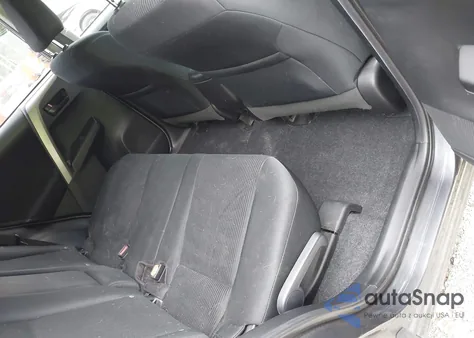 2018 Toyota Rav4 Le z USA, uszkodzony, nr VIN 2T3ZFREV2JW449899